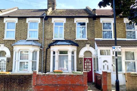 Property for auction in London