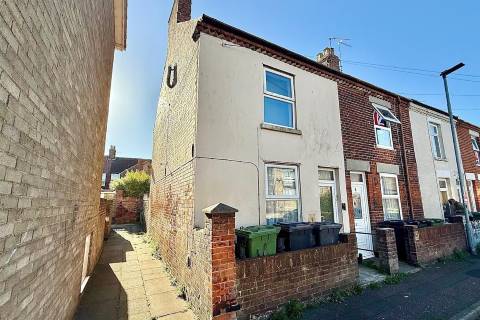 Property for auction in Norfolk