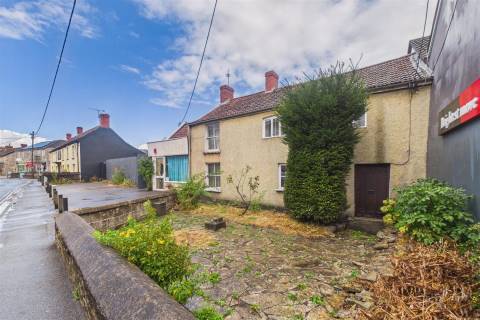 Property for auction in Avon