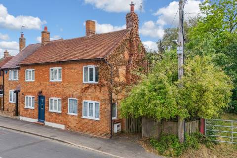 Property for auction in Bedfordshire