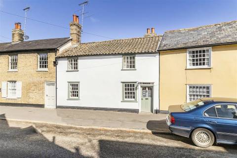 Property for auction in Essex