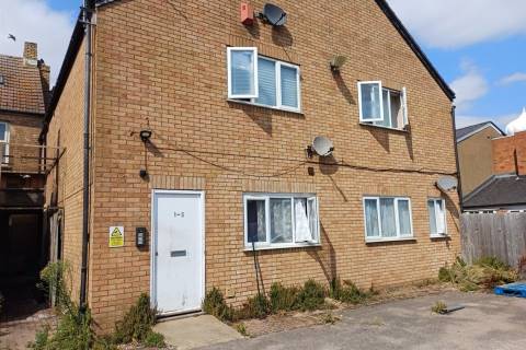 Property for auction in Bedfordshire