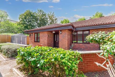 Property for auction in Warwickshire