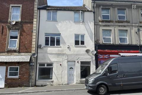 Property for auction in Somerset