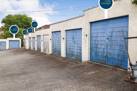 Property for auction in Devon