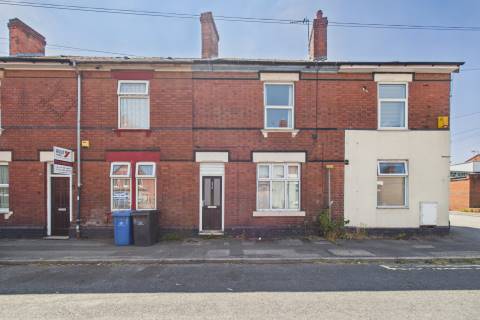 Property for auction in Derbyshire