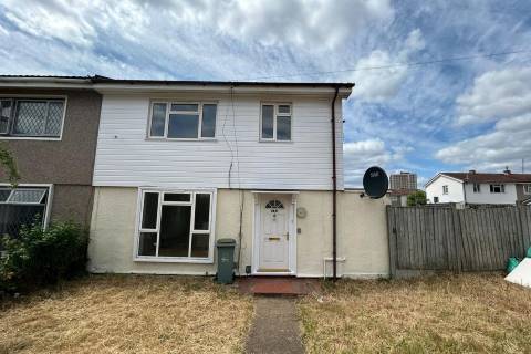 Property for auction in Essex