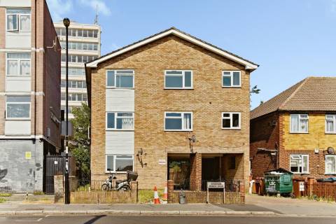 Property for auction in Surrey