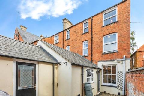 Property for auction in Northamptonshire