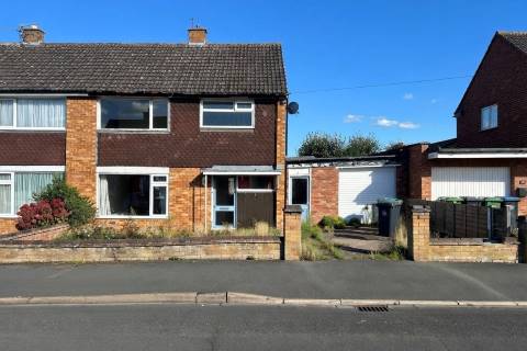 Property for auction in Warwickshire