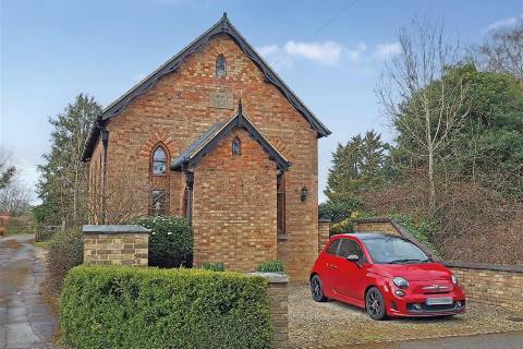 Property for auction in Buckinghamshire