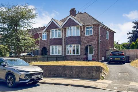 Property for auction in Worcestershire