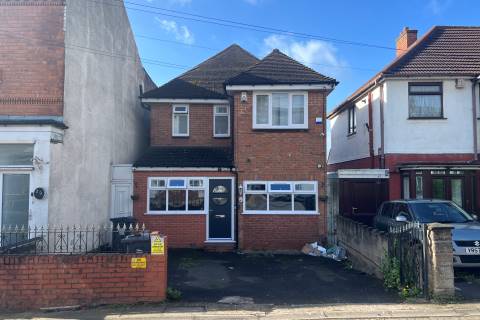 Property for auction in West Midlands