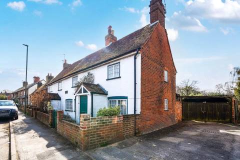 Property for auction in Surrey