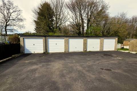 Property for auction in Somerset