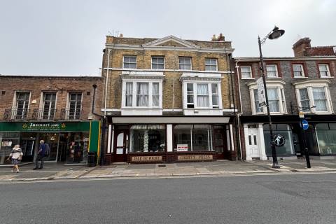 Property for auction in Isle of Wight