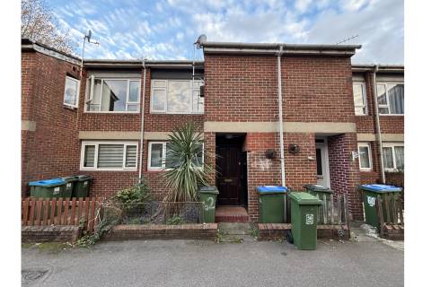 Property for auction in London