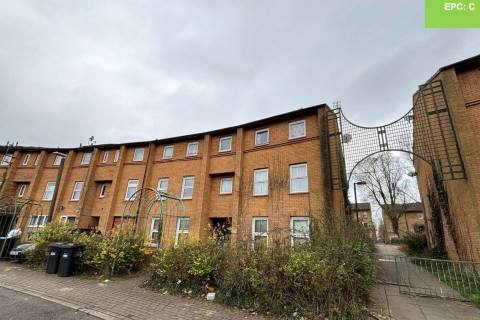 Property for auction in Buckinghamshire