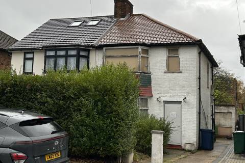 Property for auction in London