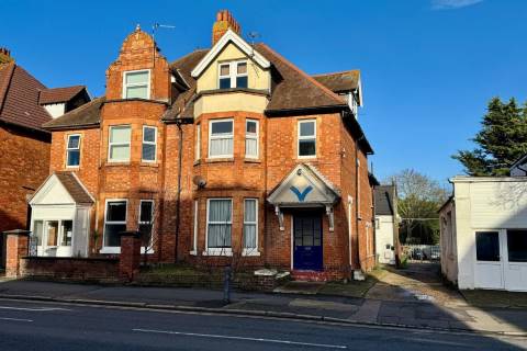 Property for auction in Kent
