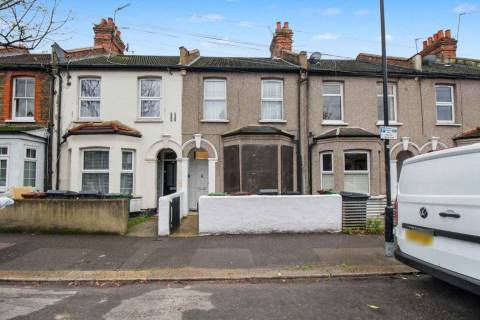 Property for auction in London