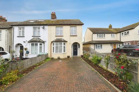 Property for auction in Essex
