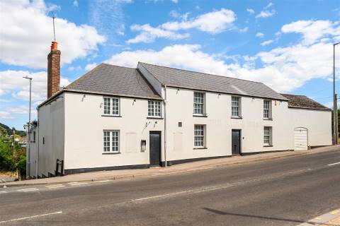 Property for auction in Dorset