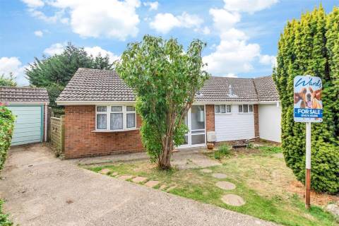 Property for auction in Kent