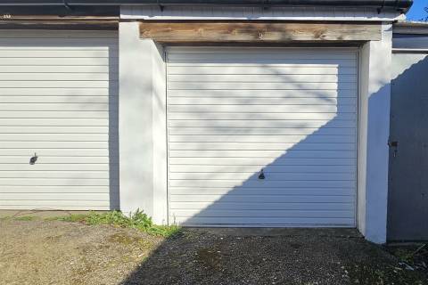 Property for auction in Avon