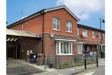 Property for auction in London