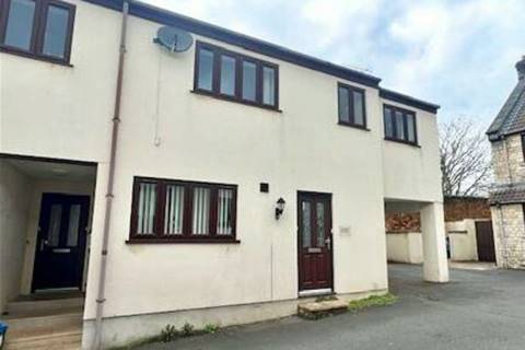 Property for auction in Avon