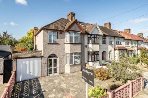 Property for auction in London