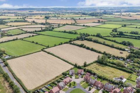 Property for auction in Worcestershire