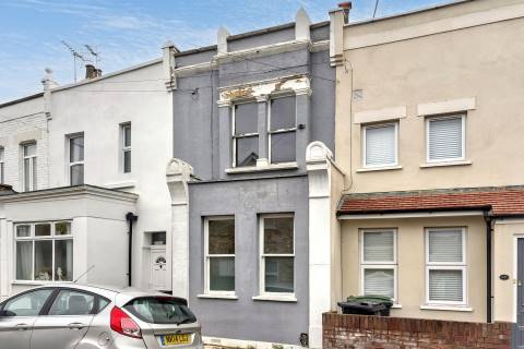 Property for auction in London