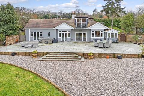Property for auction in Essex