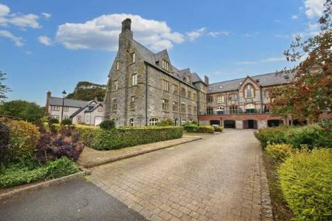 Property for auction in Clwyd