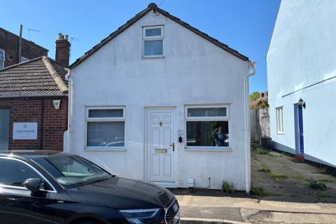 Property for auction in Essex