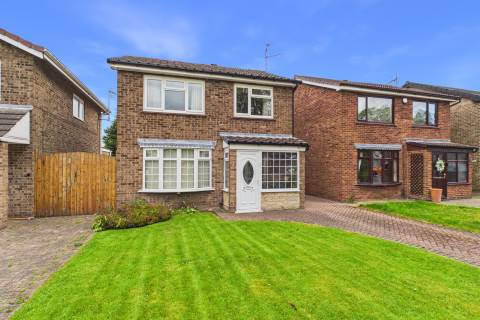 Property for auction in Derbyshire