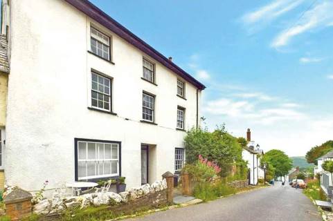 Property for auction in Cornwall