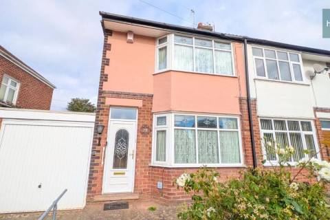 Property for auction in Worcestershire
