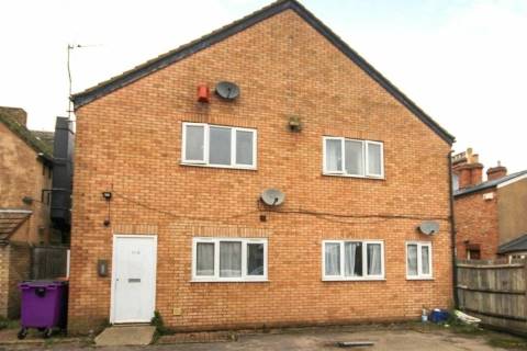Property for auction in Bedfordshire