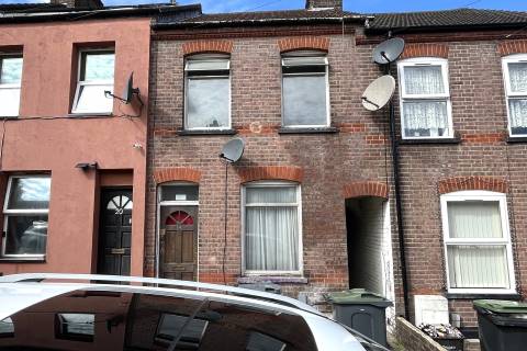 Property for auction in Bedfordshire