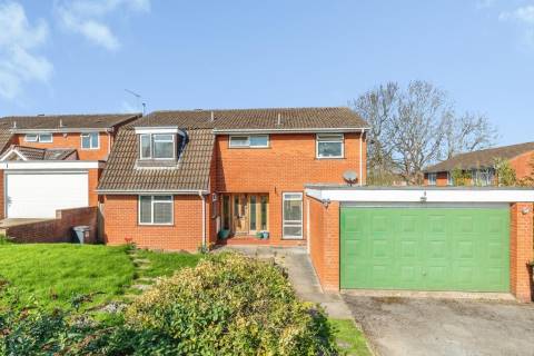 Property for auction in Avon