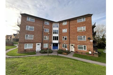 Property for auction in Berkshire