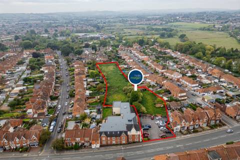 Property for auction in Somerset