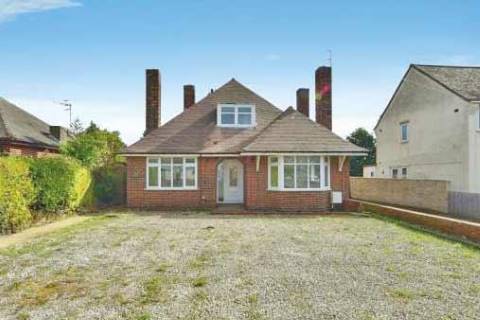 Property for auction in Derbyshire