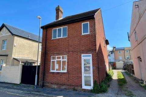 Property for auction in Essex