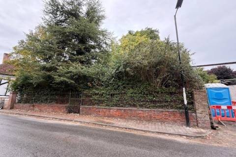 Property for auction in Essex