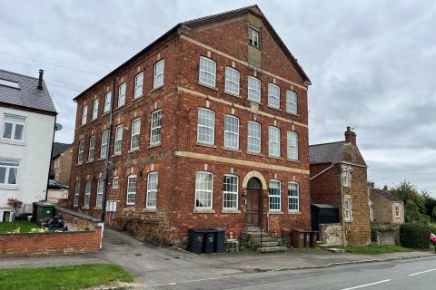 Property for auction in Leicestershire