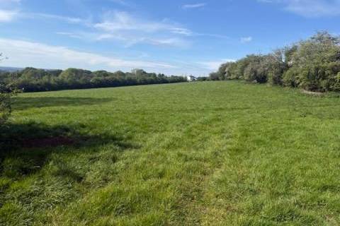 Property for auction in Gloucestershire